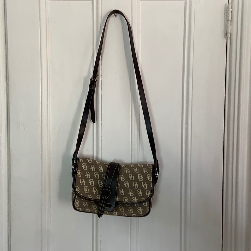 NWOT Dooney and Bourke handbag